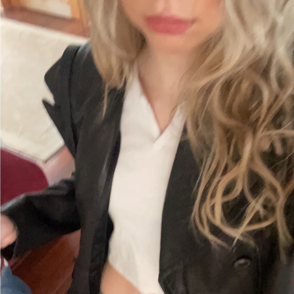 Meet your Posher, Sam